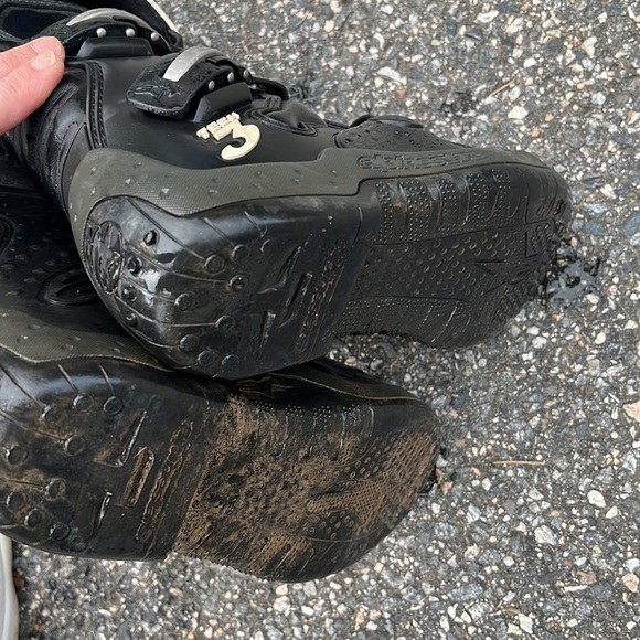 Alpinestars tech 3 size US8 - Picture 2 of 3